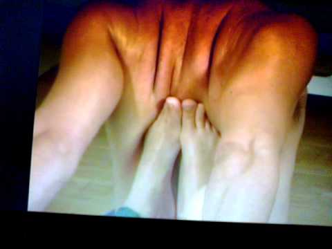 Deep tissue massage using yoga and feet with happy ending in London