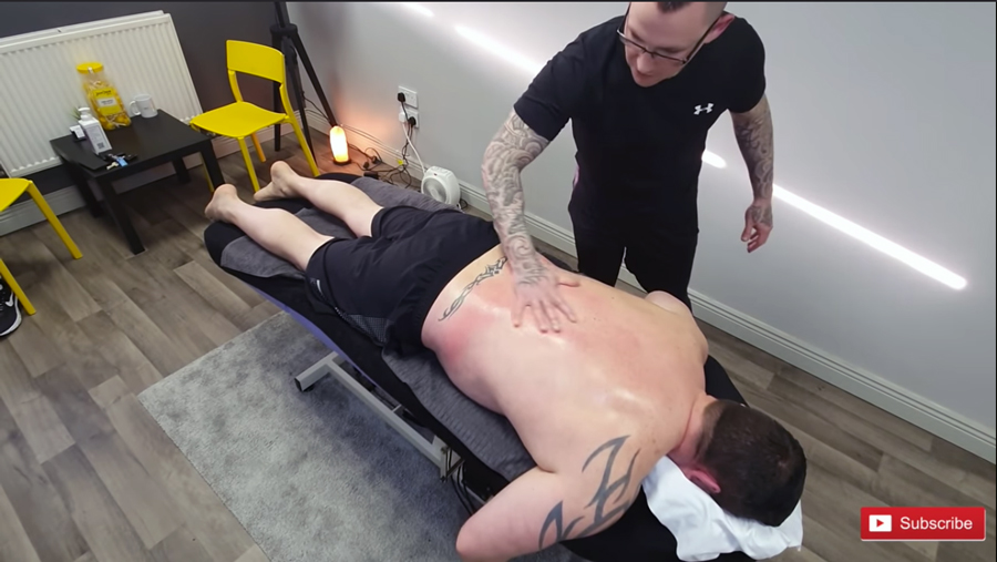 sports back massage